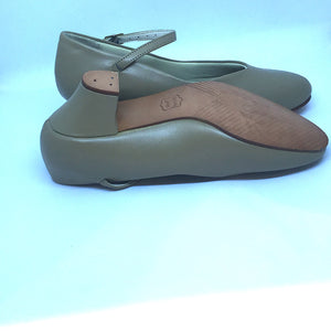 Dance Class Women's Comfort Character Shoes - Clearance On Line Sales